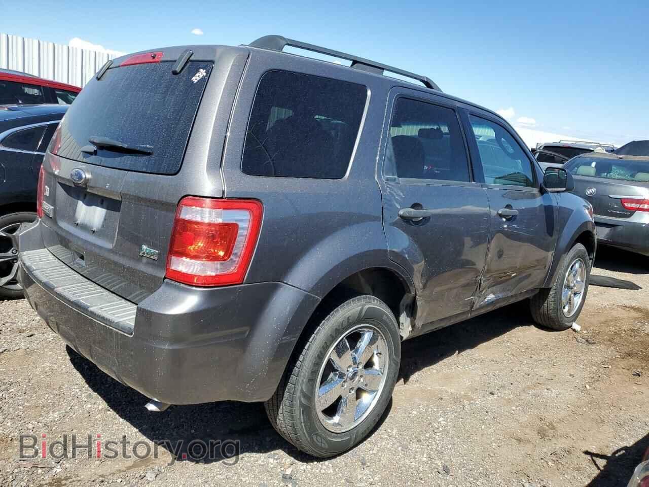 2011 FORD ESCAPE - VIN: 1FMCU0DG4BKB98156 - Фото 3