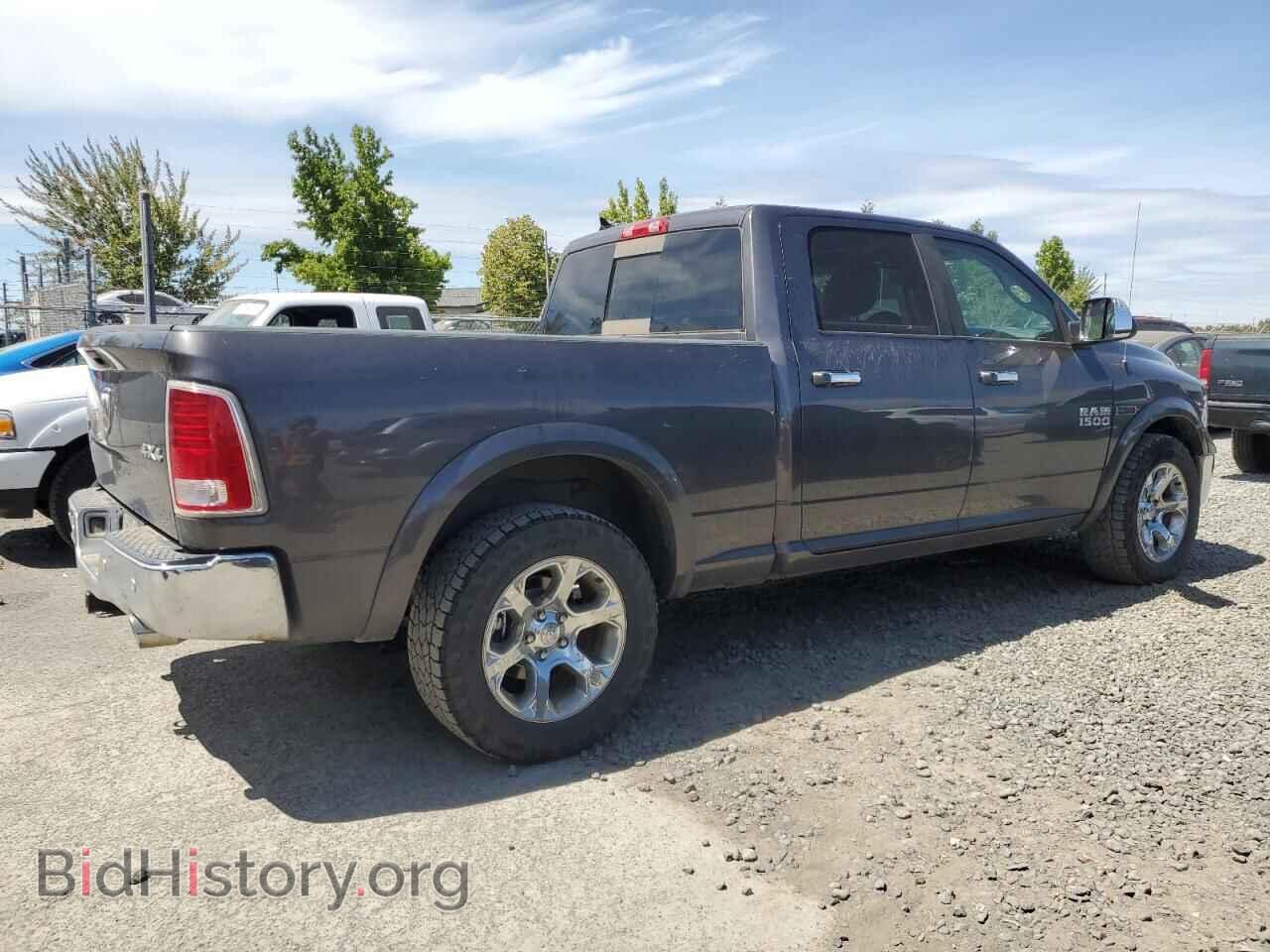 2018 RAM 1500 - VIN: 1C6RR7VM5JS257413 - Photo 3