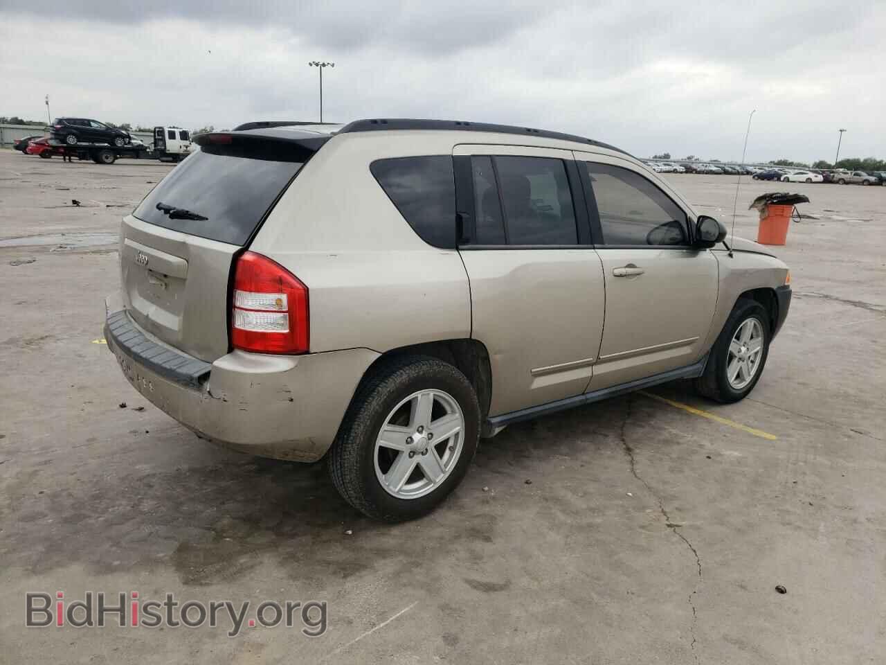 2010 JEEP COMPASS - VIN: 1J4NT4FA9AD506841 - Photo 3