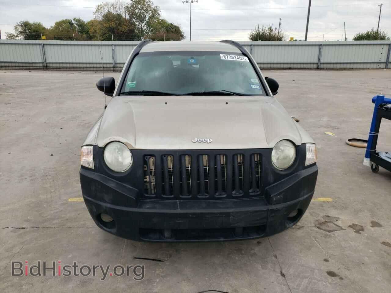 2010 JEEP COMPASS - VIN: 1J4NT4FA9AD506841 - Photo 5