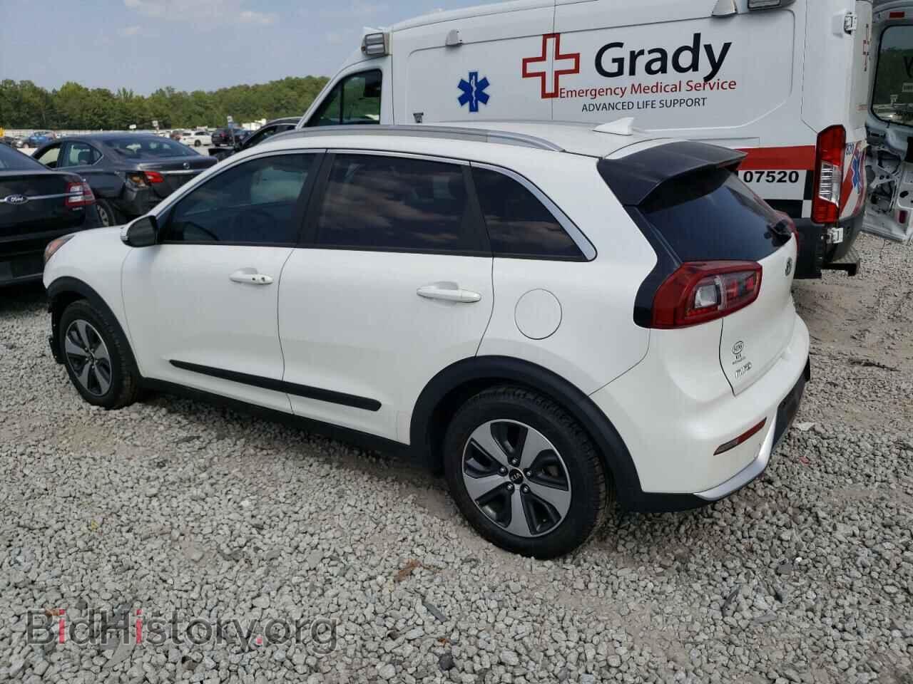 2017 KIA NIRO - VIN: KNDCC3LC2H5063255 - Фото 2