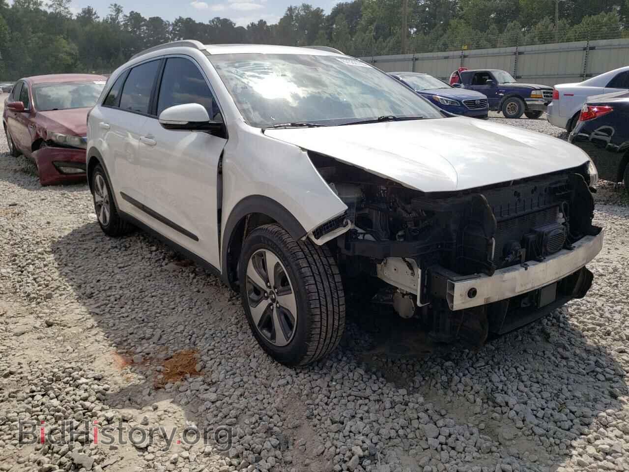 2017 KIA NIRO - VIN: KNDCC3LC2H5063255 - Фото 4