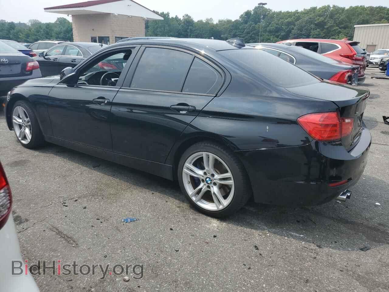 2015 BMW 3 SERIES - VIN: WBA3B5C51FF960846 - Фото 2