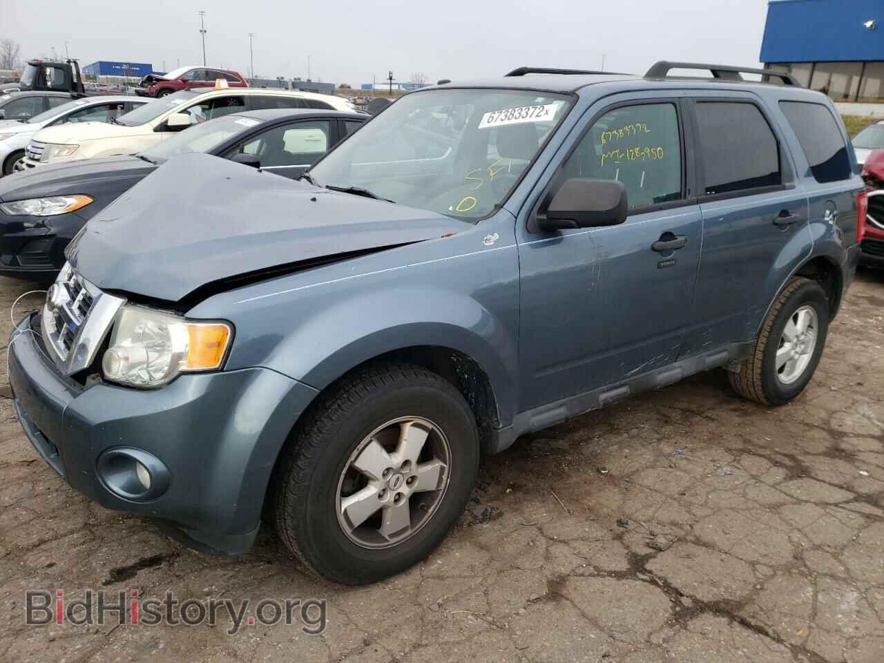Фотография 1FMCU0DG0BKB33370 - FORD ESCAPE 2011