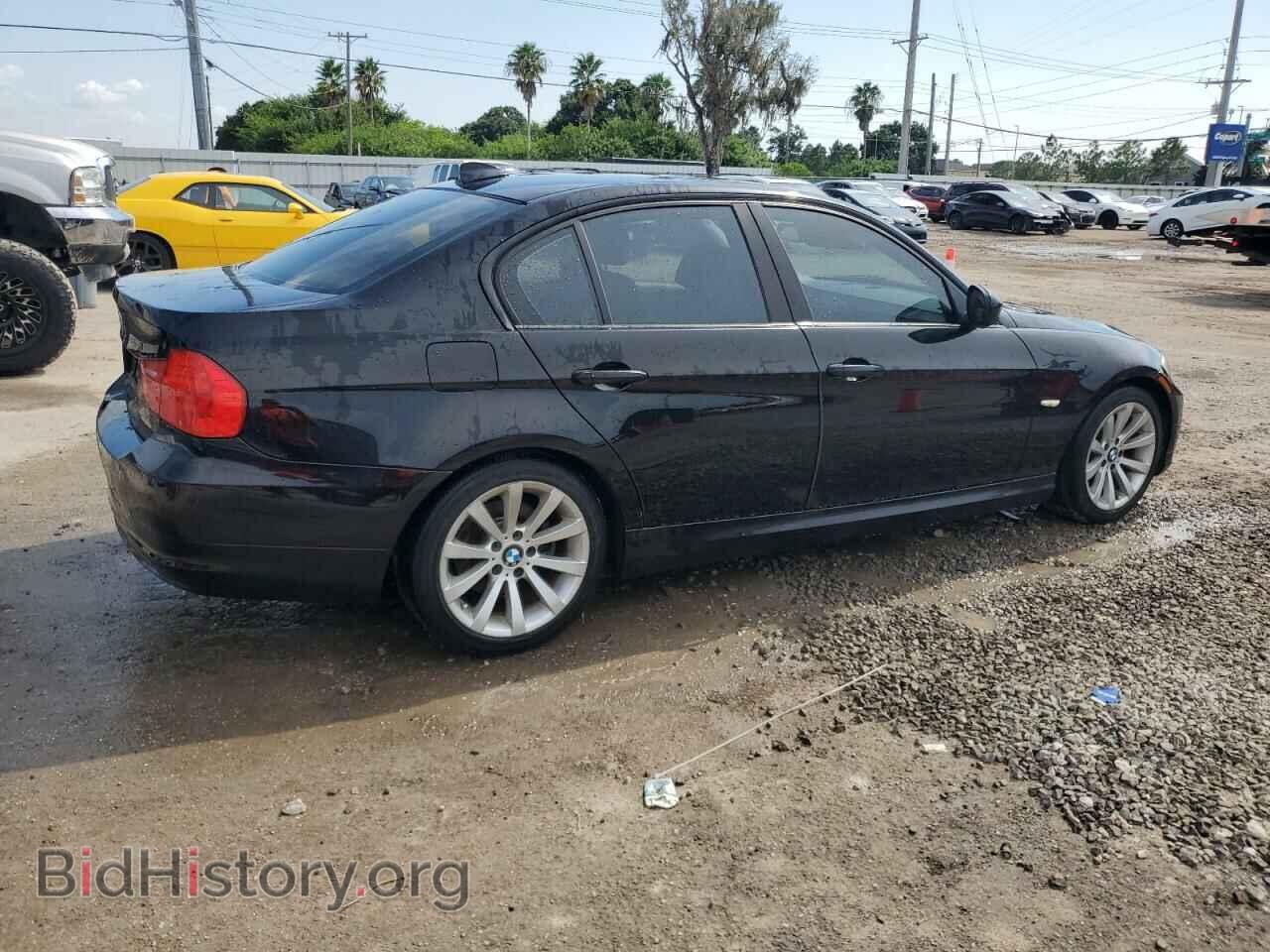 2011 BMW 3 SERIES - VIN: WBAPH7G50BNM54947 - Фото 3