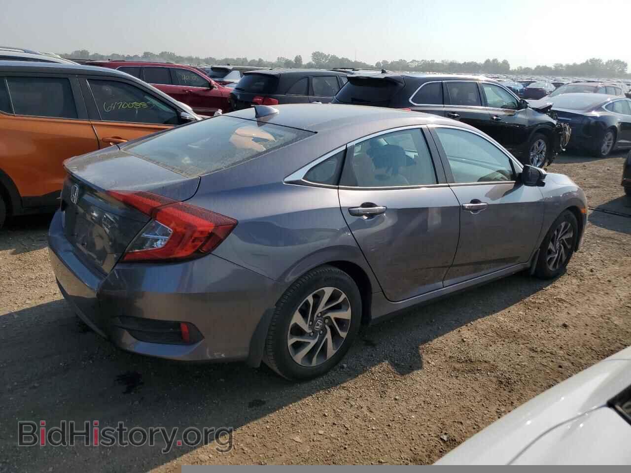 2017 HONDA CIVIC - VIN: 19XFC2F72HE073844 - Фото 3
