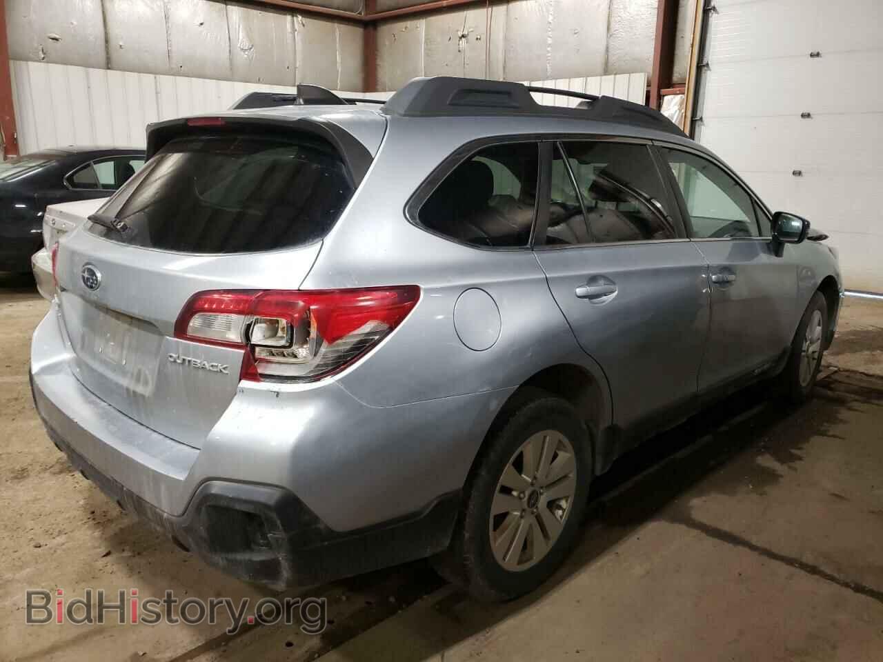 2018 SUBARU OUTBACK - VIN: 4S4BSAFC8J3358680 - Фото 3