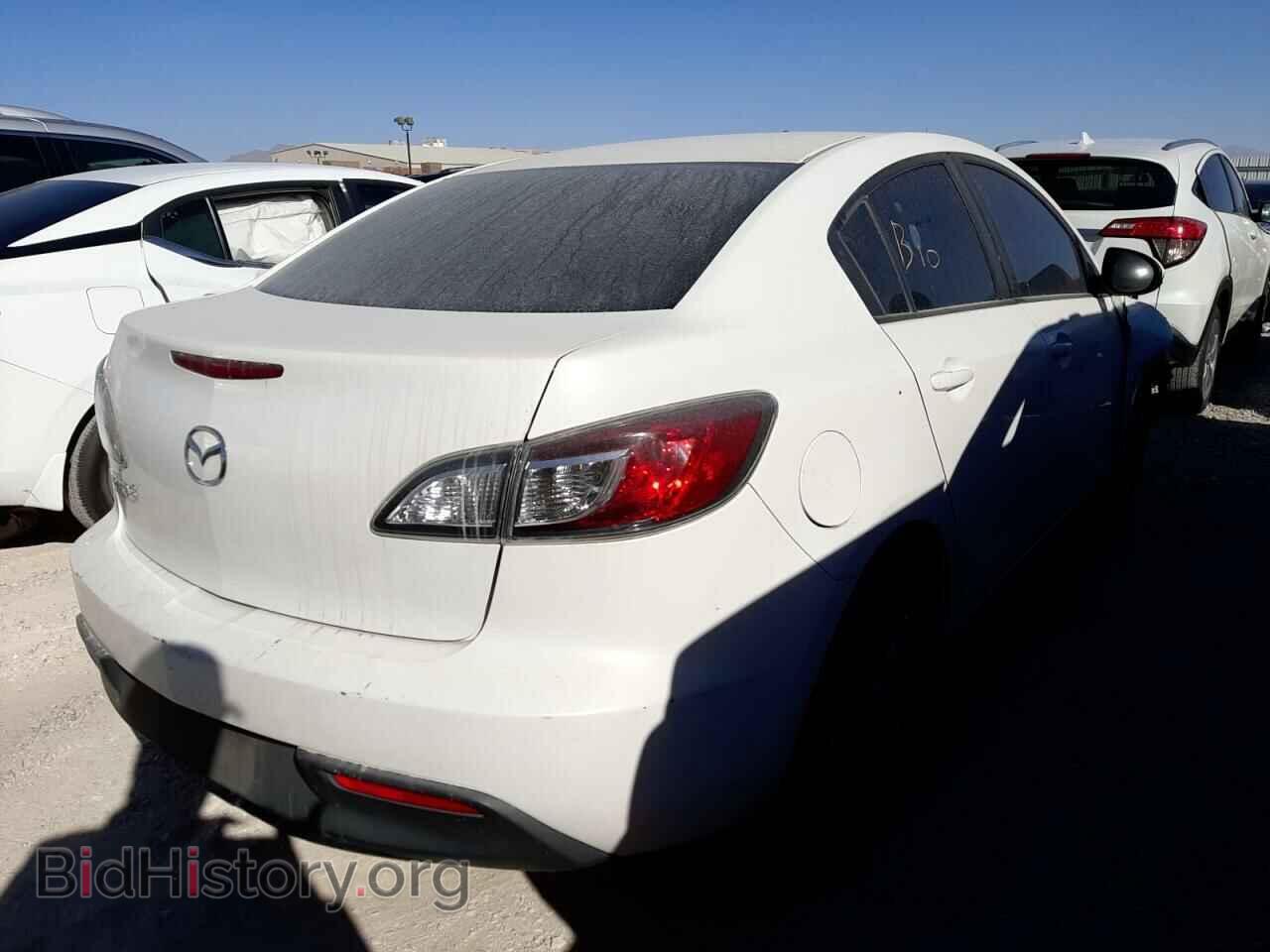 2011 MAZDA 3 - VIN: JM1BL1VG3B1484478 - Фото 4