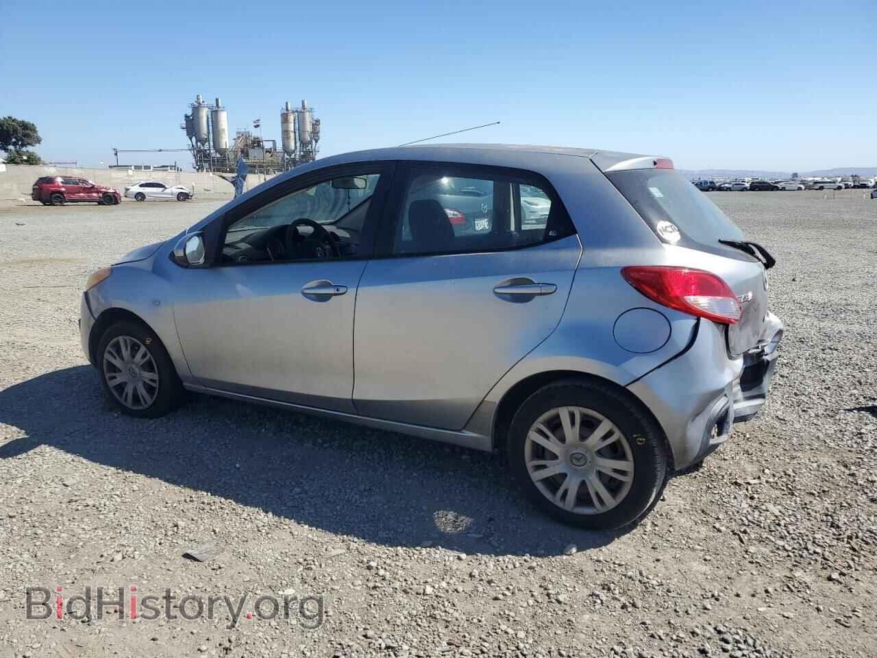 2011 MAZDA 2 - VIN: JM1DE1HZ6B0125373 - Фото 2