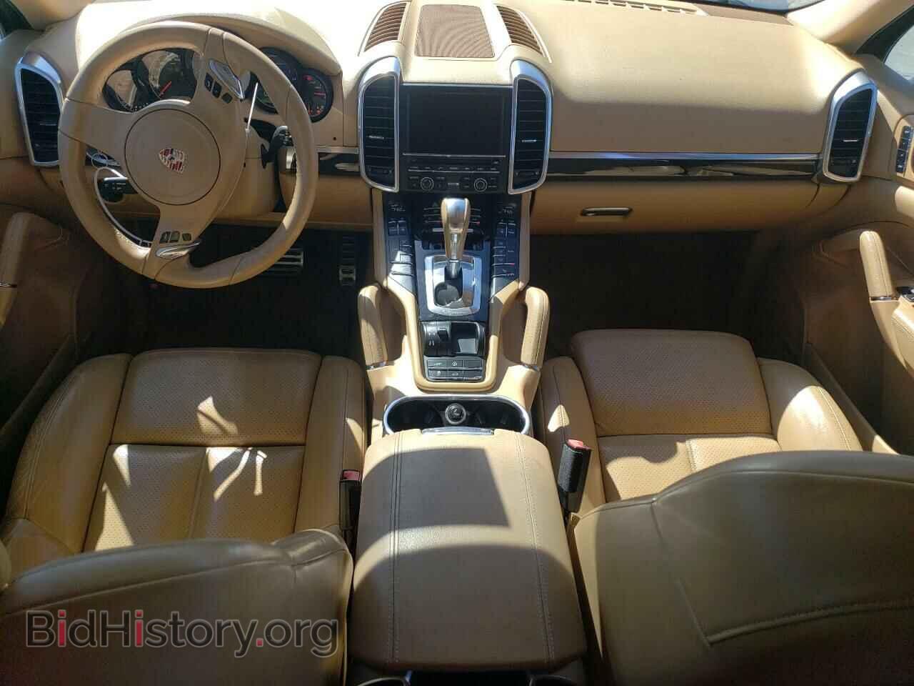 2011 PORSCHE CAYENNE - VIN: WP1AB2A24BLA43377 - Photo 8