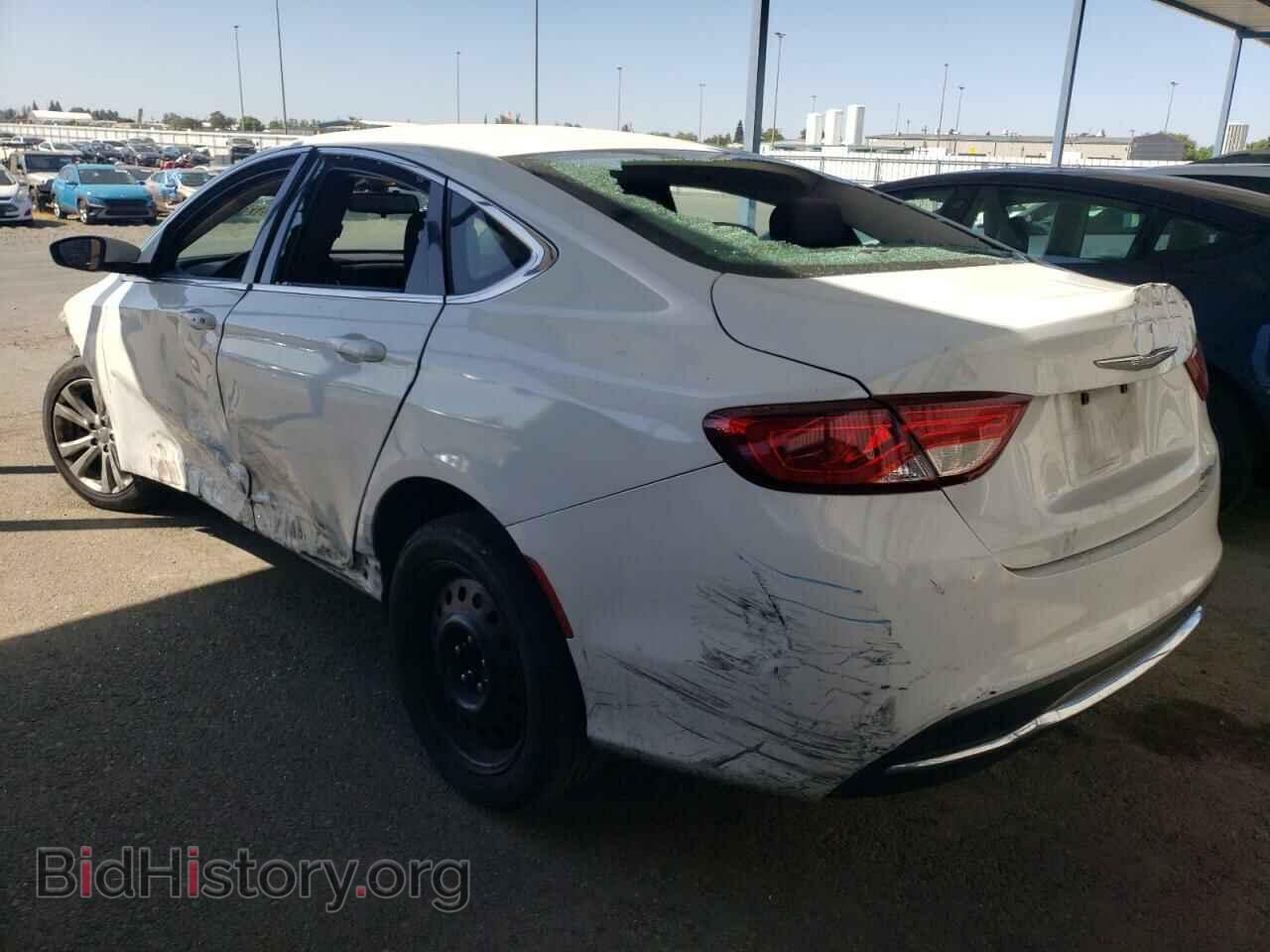 2015 CHRYSLER 200 - VIN: 1C3CCCAB9FN575073 - Фото 2