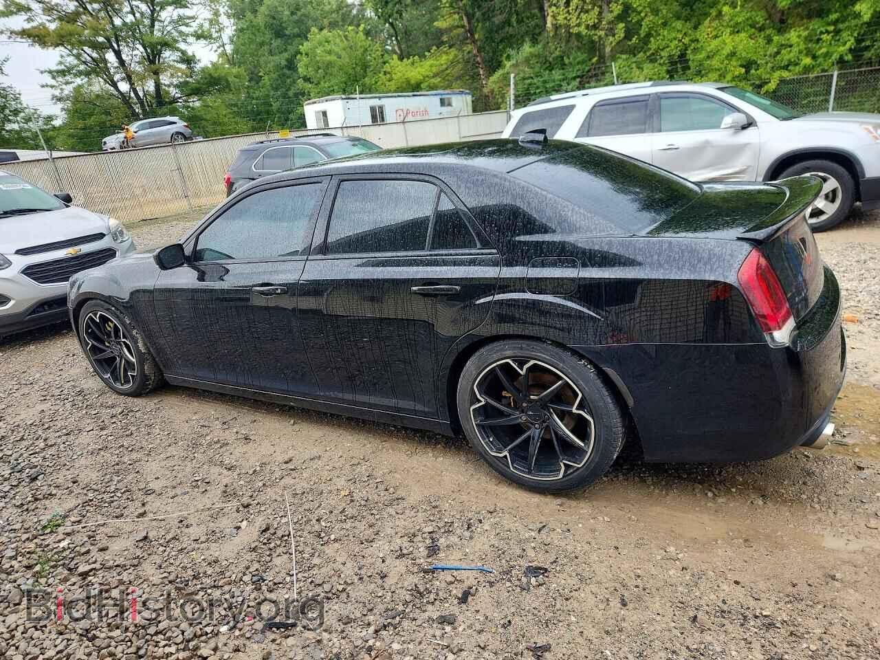 2016 CHRYSLER 300 - VIN: 2C3CCAGG3GH321151 - Фото 2