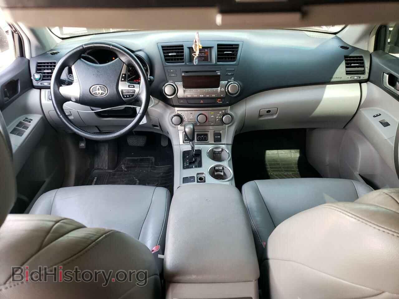2012 TOYOTA HIGHLANDER - VIN: 5TDZA3EH2CS028159 - Фото 8