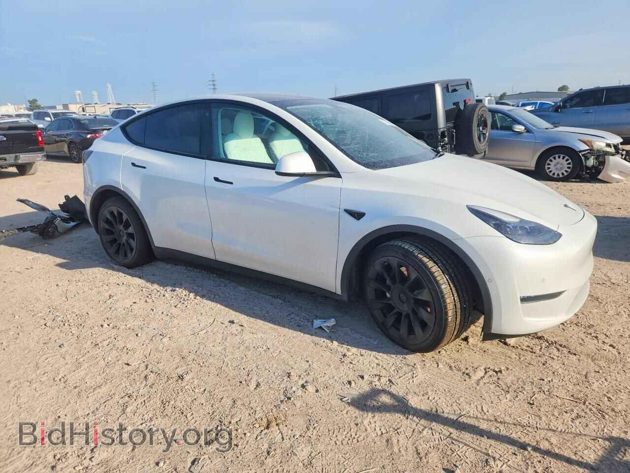 2022 TESLA MODEL Y - VIN: 7SAYGAEE5NF539072 - Photo 4