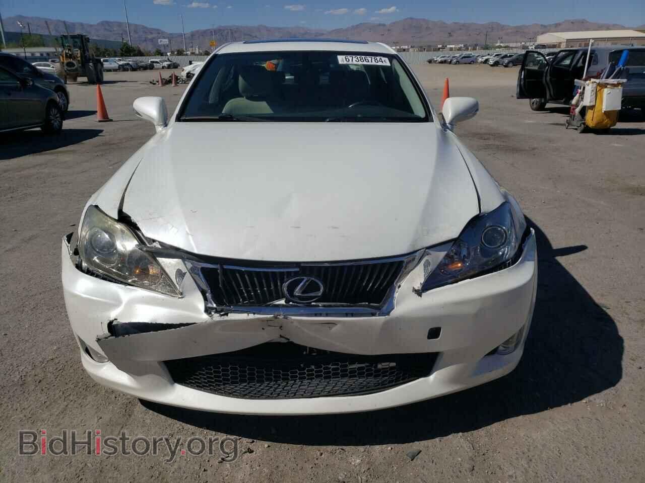 2010 LEXUS IS - VIN: JTHBF5C20A2097495 - Photo 5