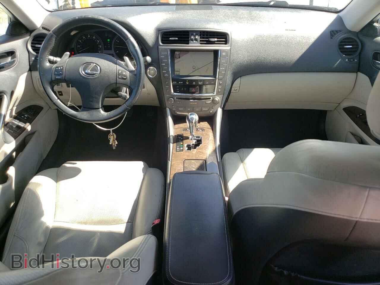 2010 LEXUS IS - VIN: JTHBF5C20A2097495 - Photo 8