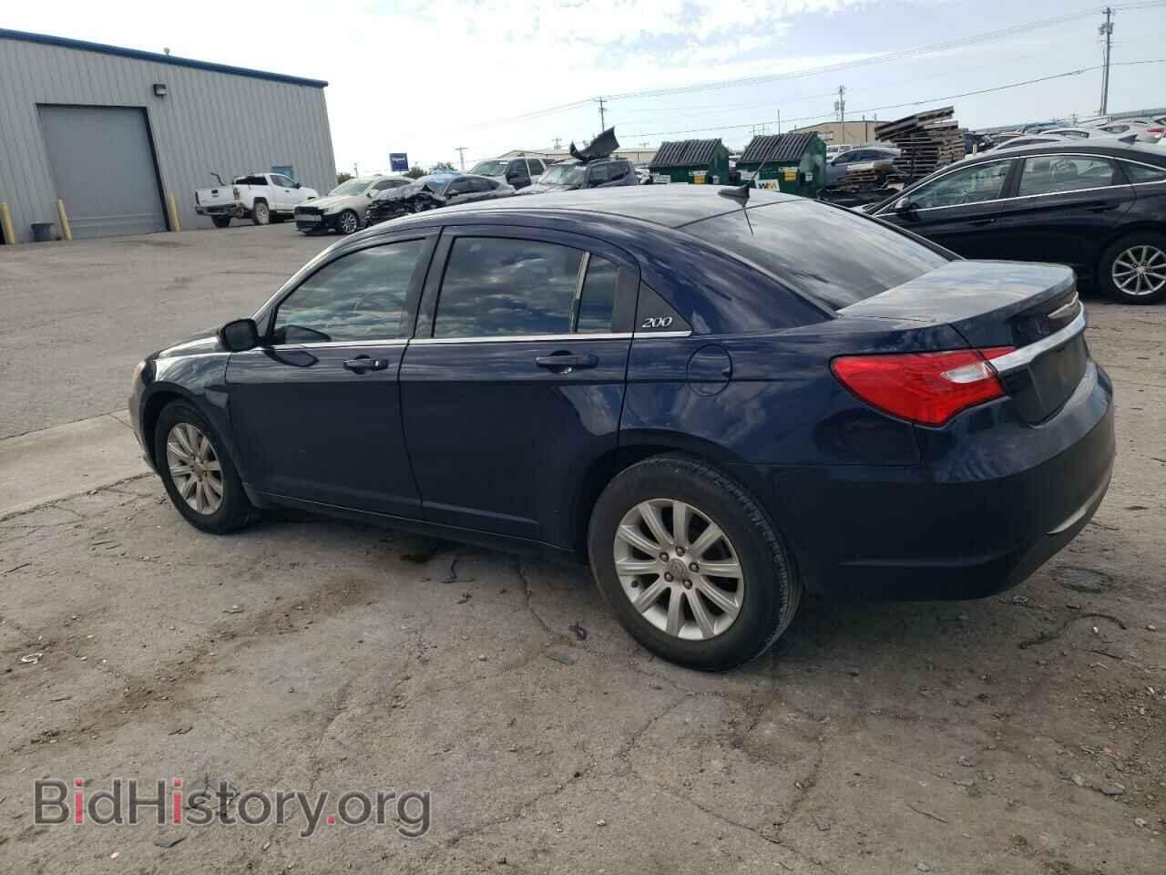 2013 CHRYSLER 200 - VIN: 1C3CCBBB1DN551002 - Фото 2