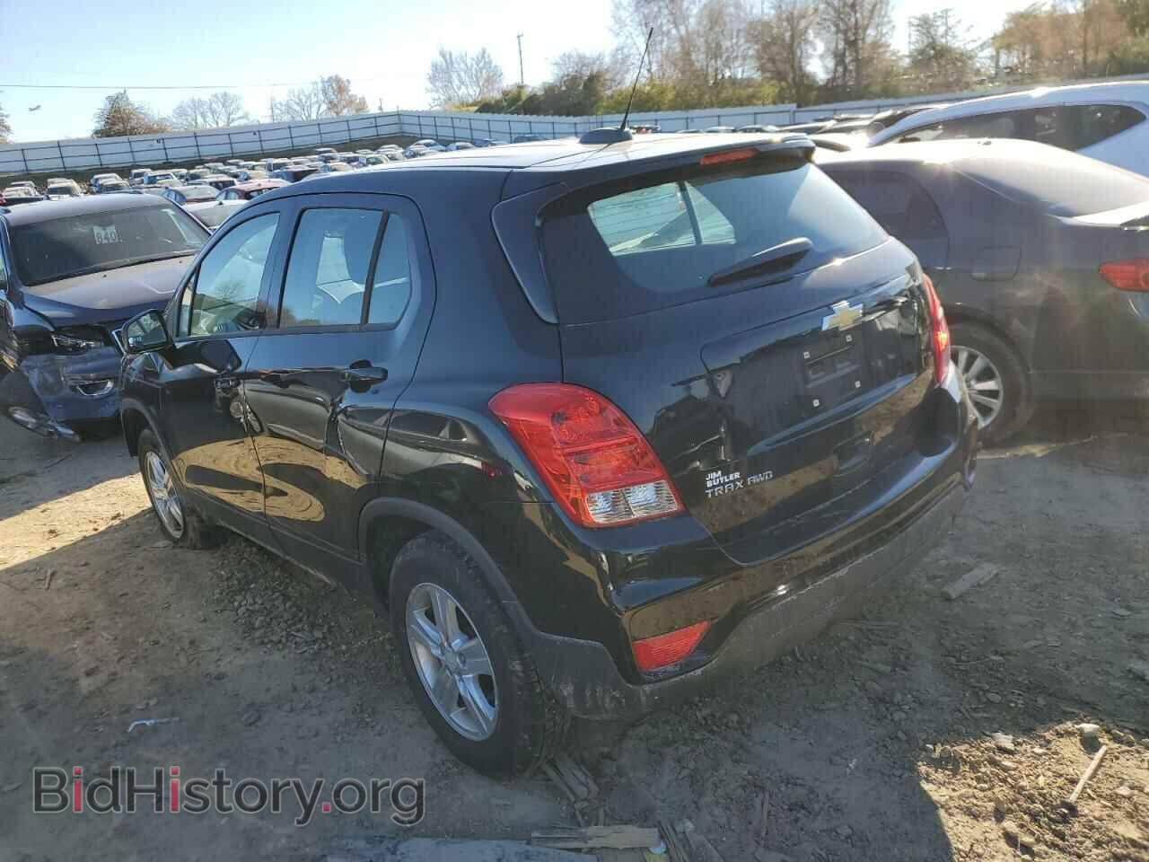 2017 CHEVROLET TRAX - VIN: 3GNCJNSB5HL161617 - Фото 2