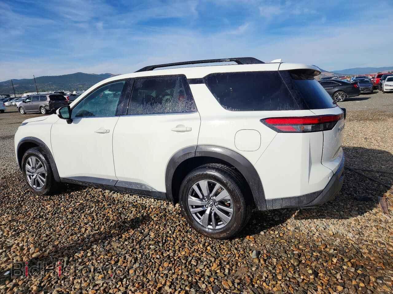 2025 NISSAN PATHFINDER - VIN: 5N1DR3BA2SC250528 - Photo 2