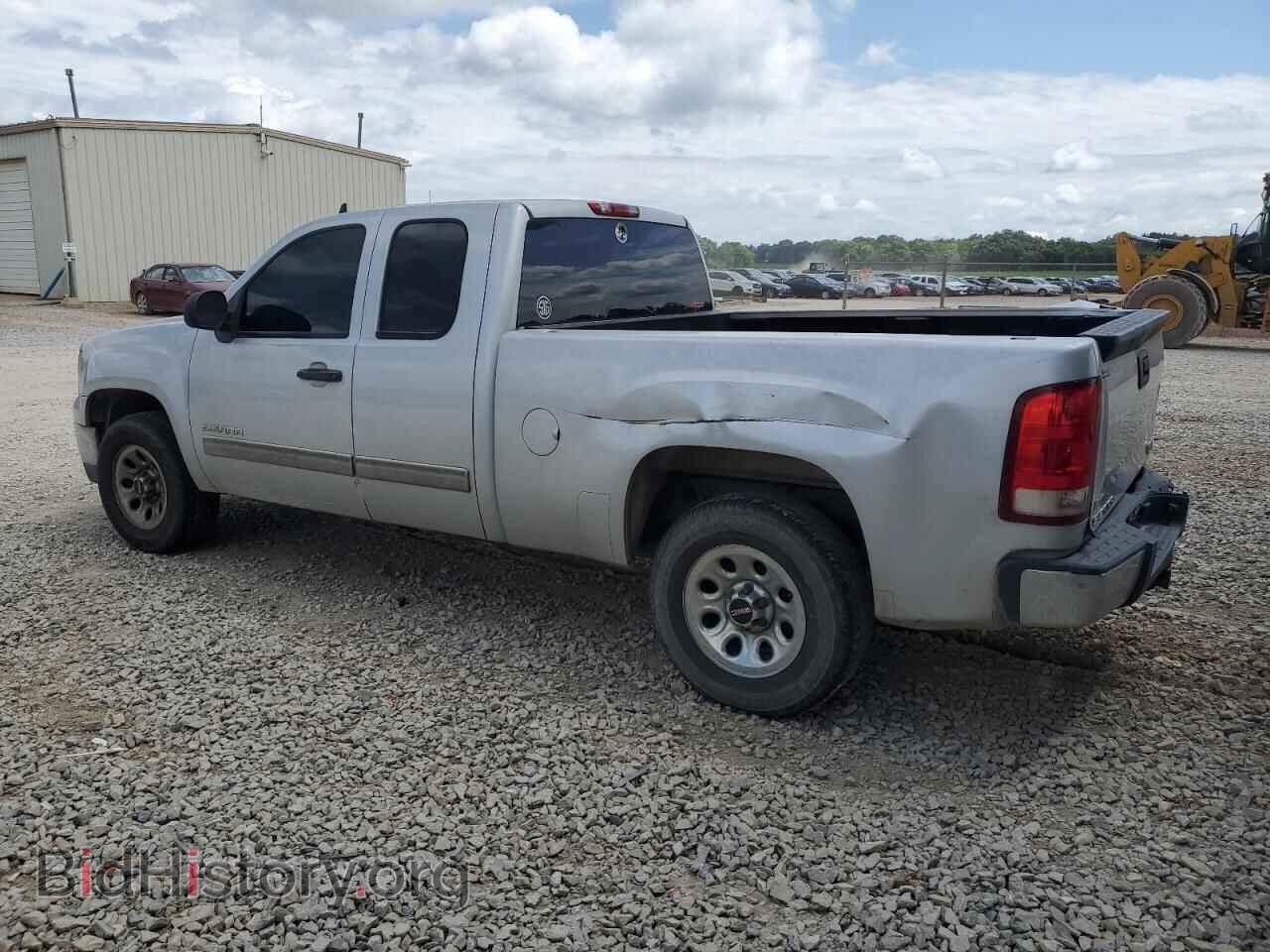2011 GMC SIERRA - VIN: 1GTR1UEAXBZ254536 - Фото 2
