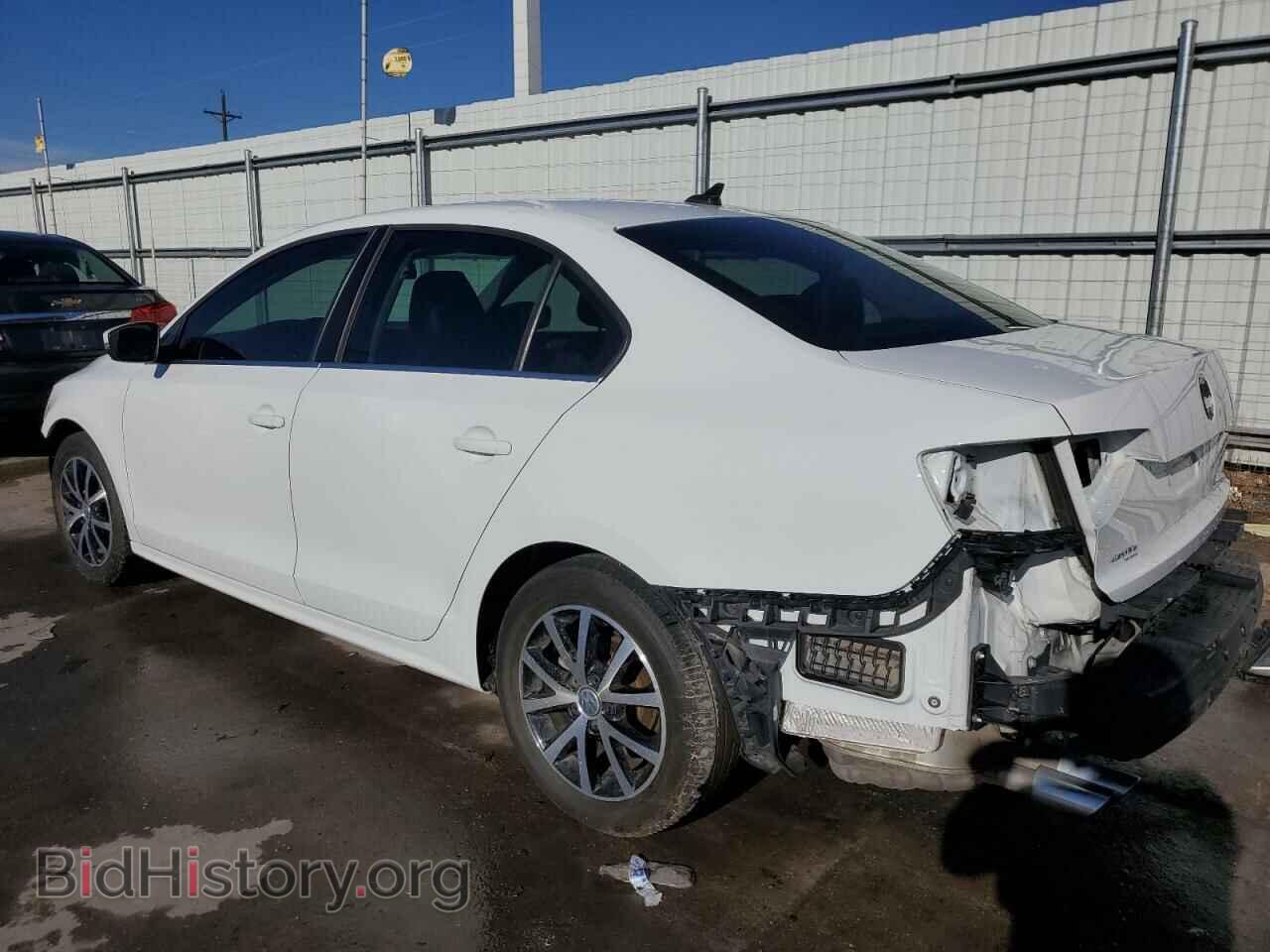 2017 VOLKSWAGEN JETTA - VIN: 3VWDB7AJ9HM400205 - Фото 2