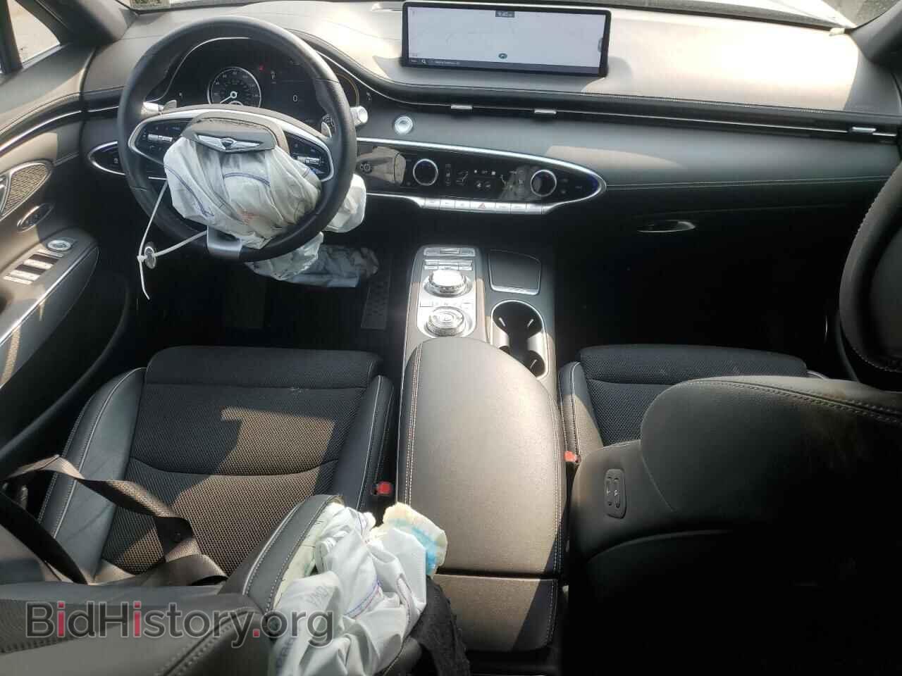 2022 GENESIS GV70 BASE - VIN: KMUMADTB3NU057051 - Photo 8