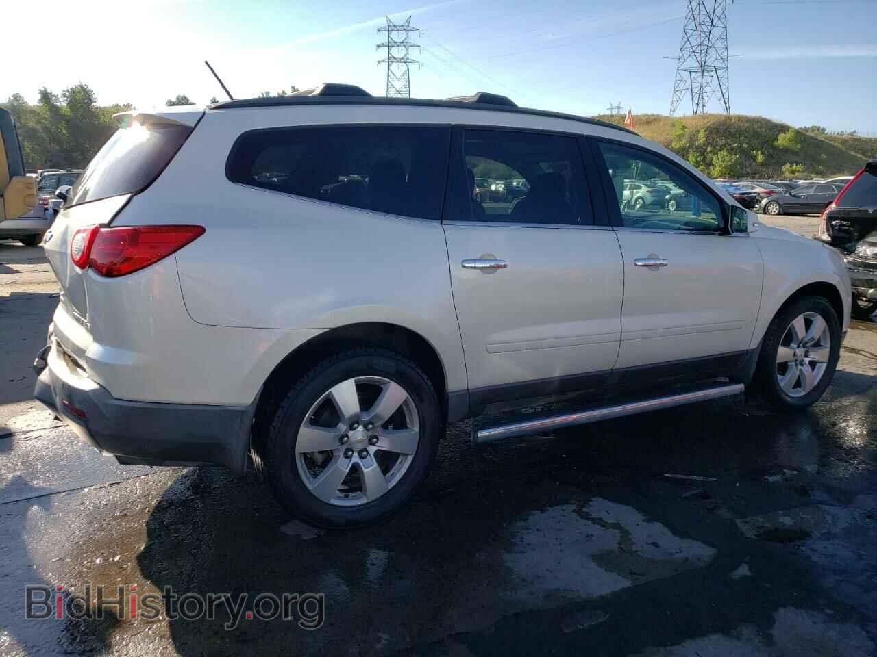 2012 CHEVROLET TRAVERSE - VIN: 1GNKVGED2CJ355742 - Фото 3