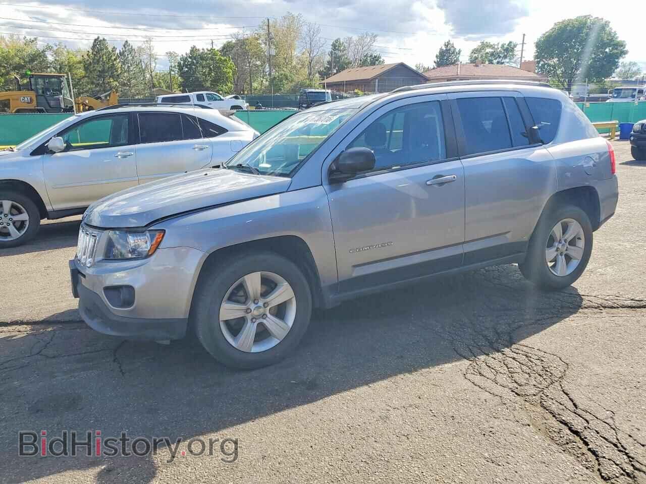 Photo 1C4NJDBBXGD556800 - JEEP COMPASS 2016