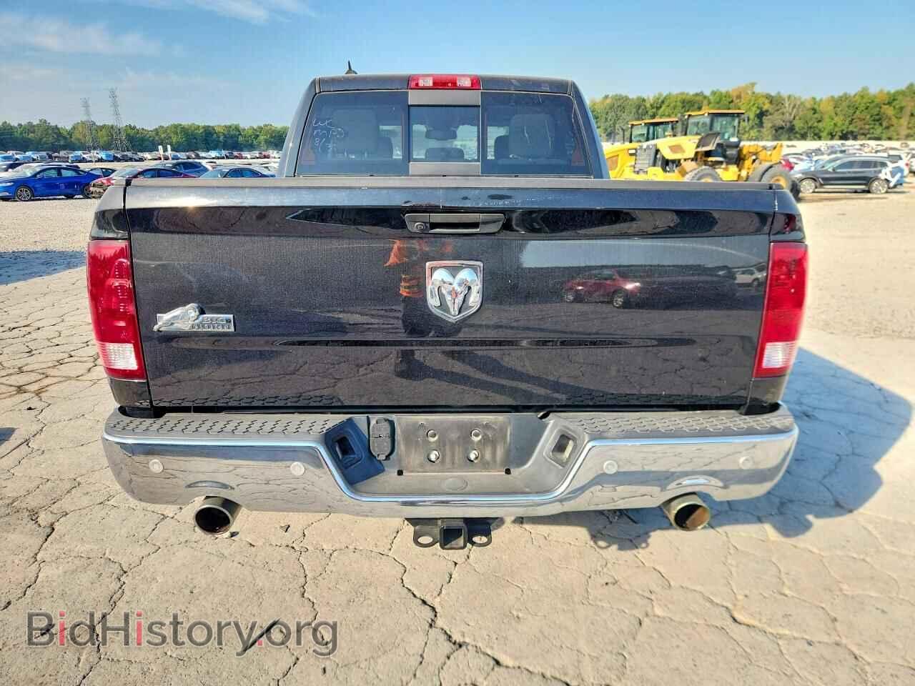 2019 RAM 1500 - VIN: 1C6RR6LT8KS563737 - Photo 6