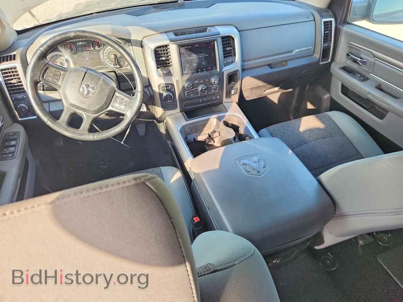 2019 RAM 1500 - VIN: 1C6RR6LT8KS563737 - Photo 8