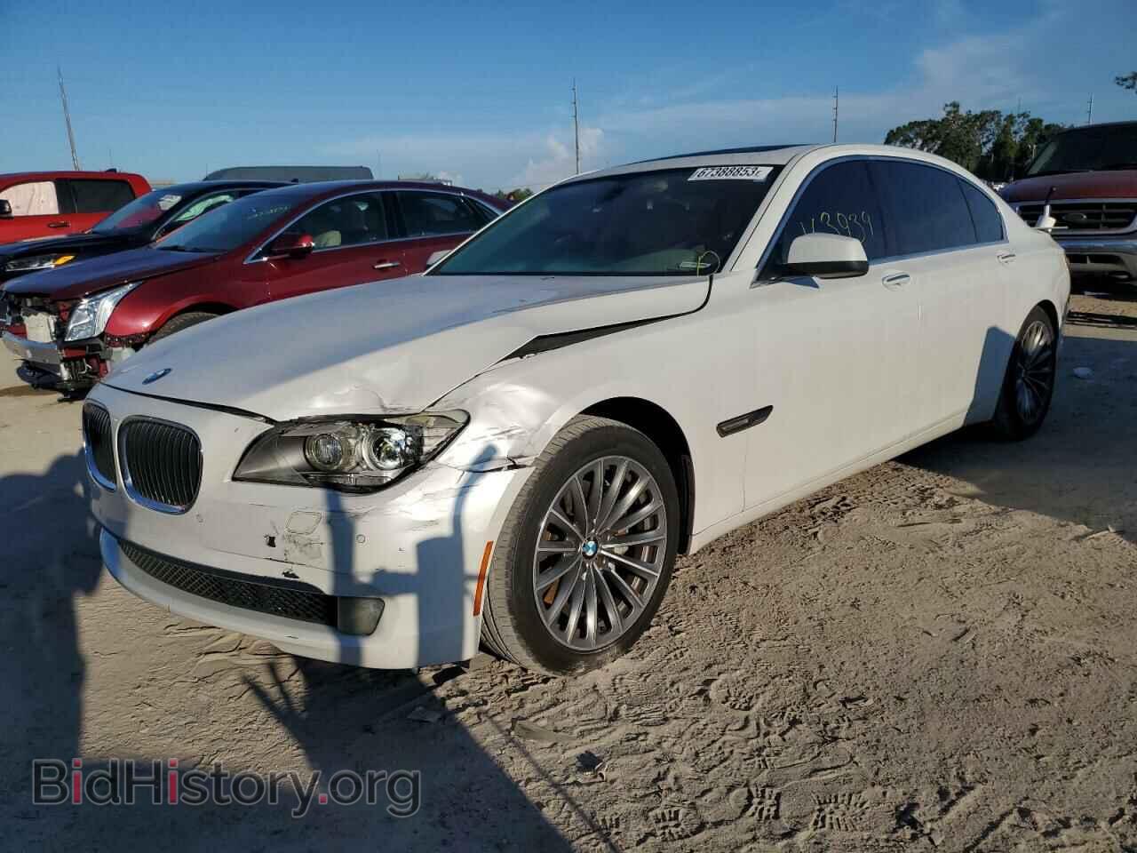 Photo WBAKB4C55BC574884 - BMW 7 SERIES 2011