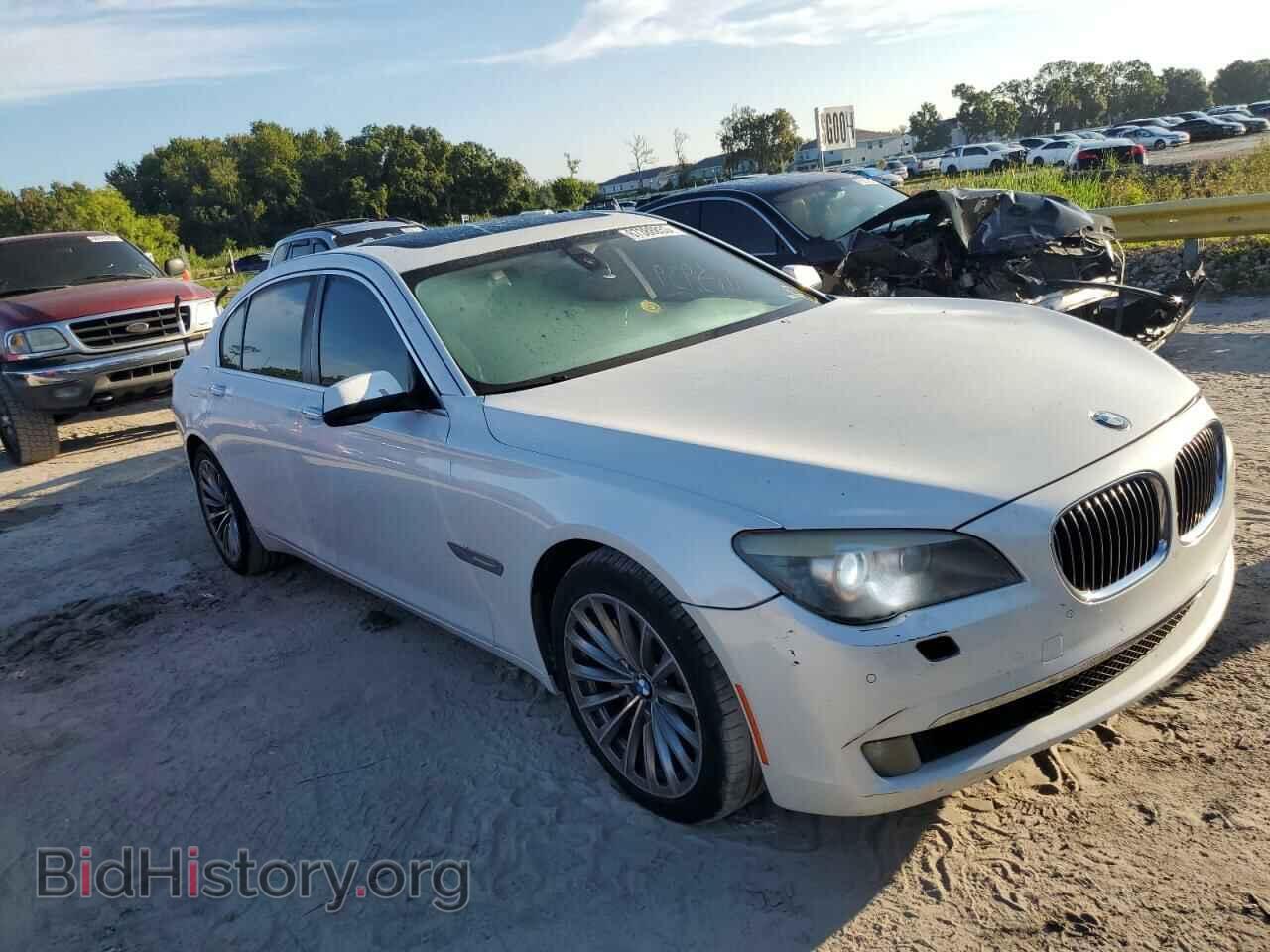 2011 BMW 7 SERIES - VIN: WBAKB4C55BC574884 - Фото 4