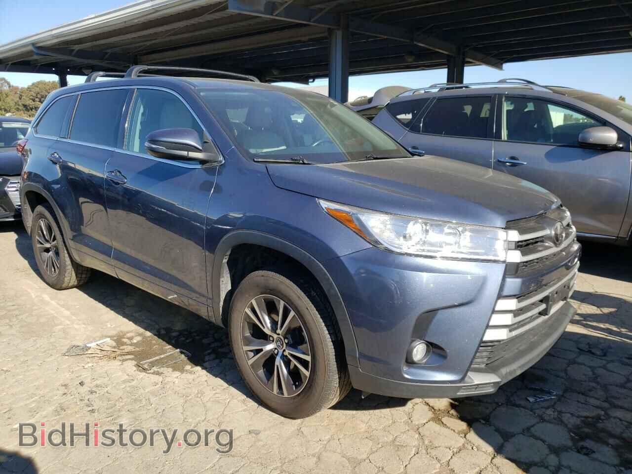 2017 TOYOTA HIGHLANDER - VIN: 5TDZZRFH2HS214964 - Фото 4