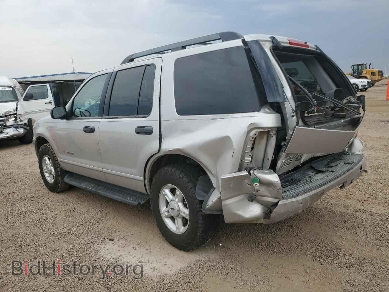 2005 FORD EXPLORER - VIN: 1FMZU73K45ZA35141 - Photo 2