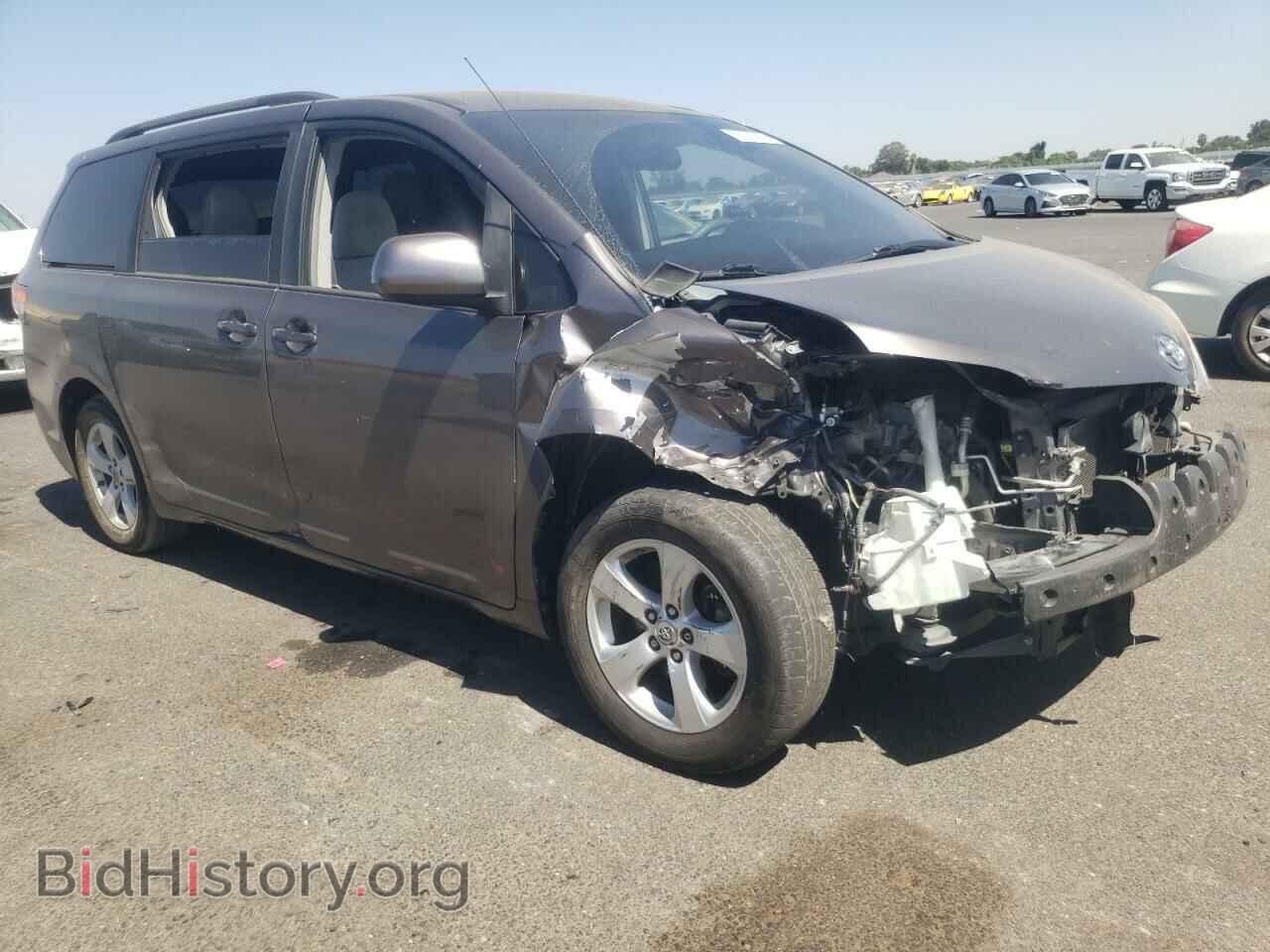 2012 TOYOTA All Models - VIN: 5TDKK3DC9CS277773 - Фото 4