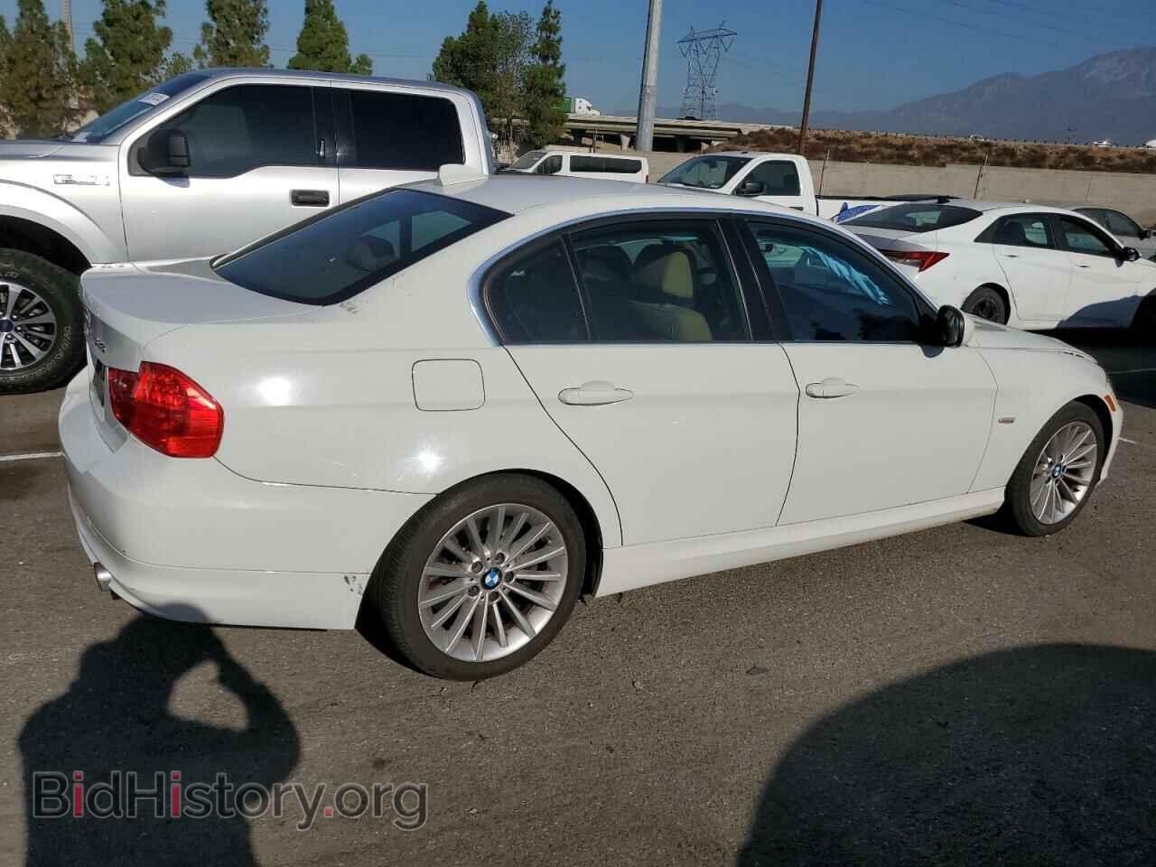 2011 BMW 3 SERIES - VIN: WBAPN7C56BA779754 - Фото 3
