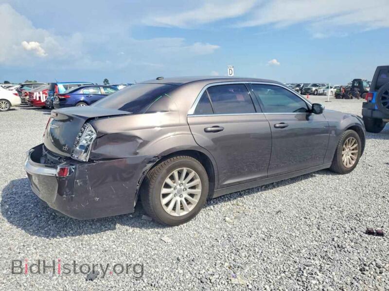 2014 Chrysler 300 (VIN 2C3CCAAG3EH354673) — photo 3 of 12