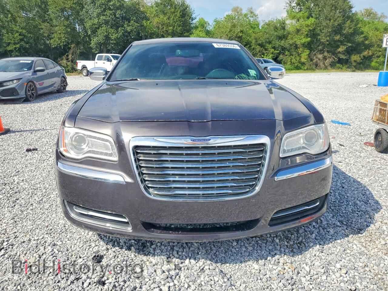 2014 Chrysler 300 (VIN 2C3CCAAG3EH354673) — photo 5 of 12