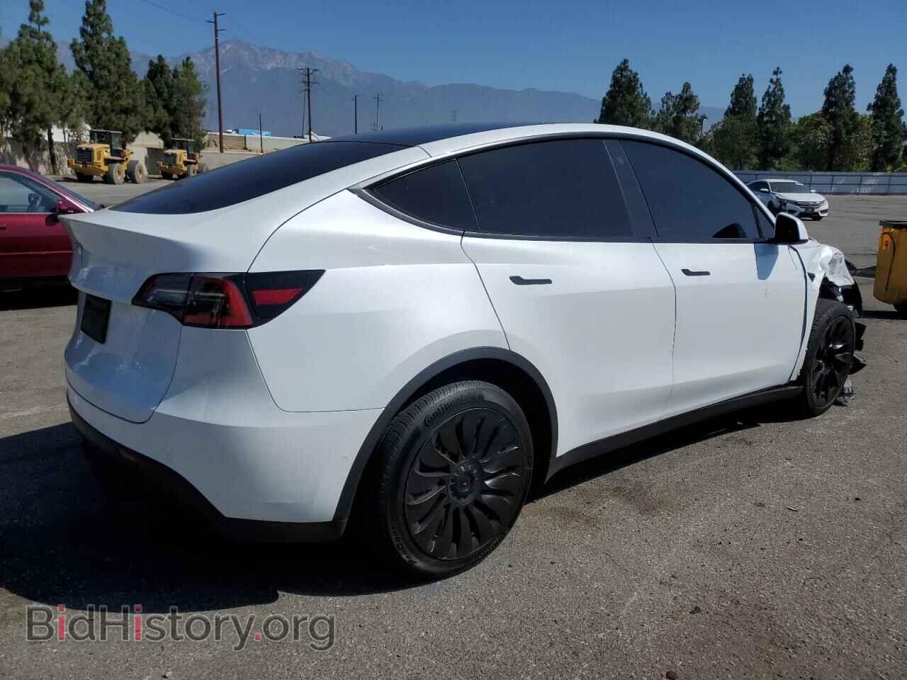 2021 TESLA MODEL Y - VIN: 5YJYGDED5MF107750 - Фото 3