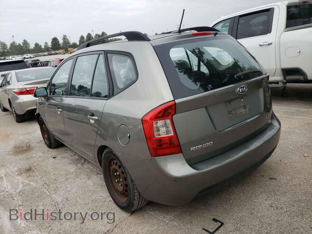 2009 KIA RONDO - VIN: KNAFG528X97235576 - Фото 2