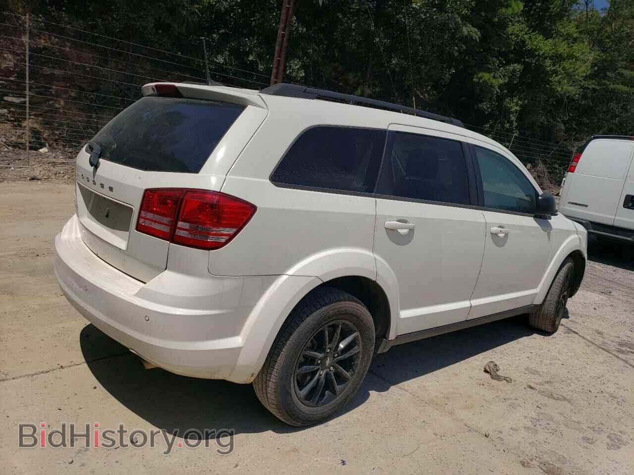 2020 DODGE JOURNEY - VIN: 3C4PDCAB3LT259772 - Фото 3
