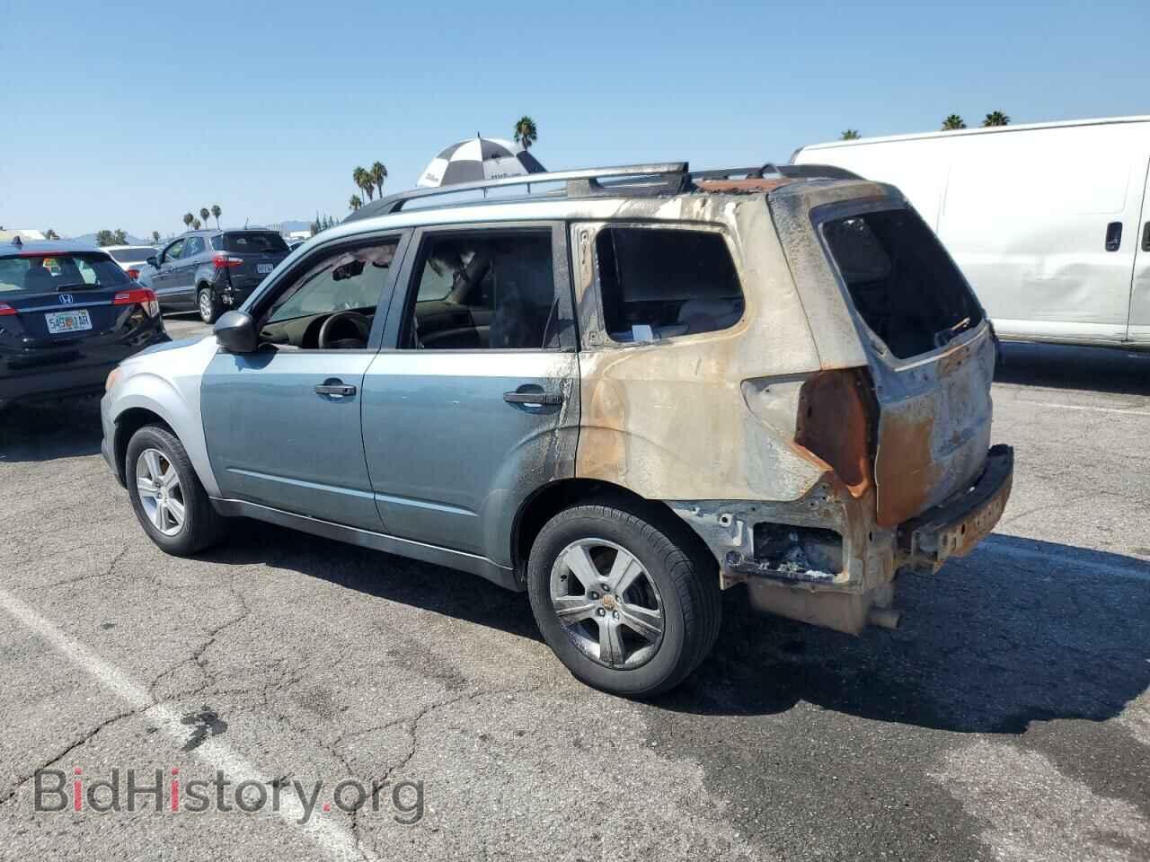 2011 SUBARU FORESTER - VIN: JF2SHABC5BH767041 - Фото 2