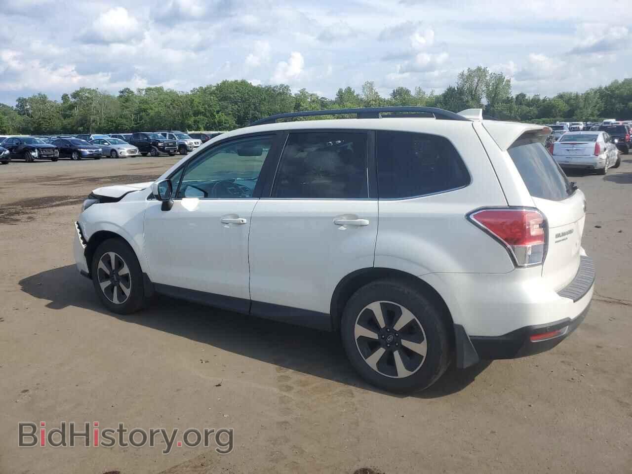 2018 SUBARU FORESTER - VIN: JF2SJARC3JH590577 - Фото 2