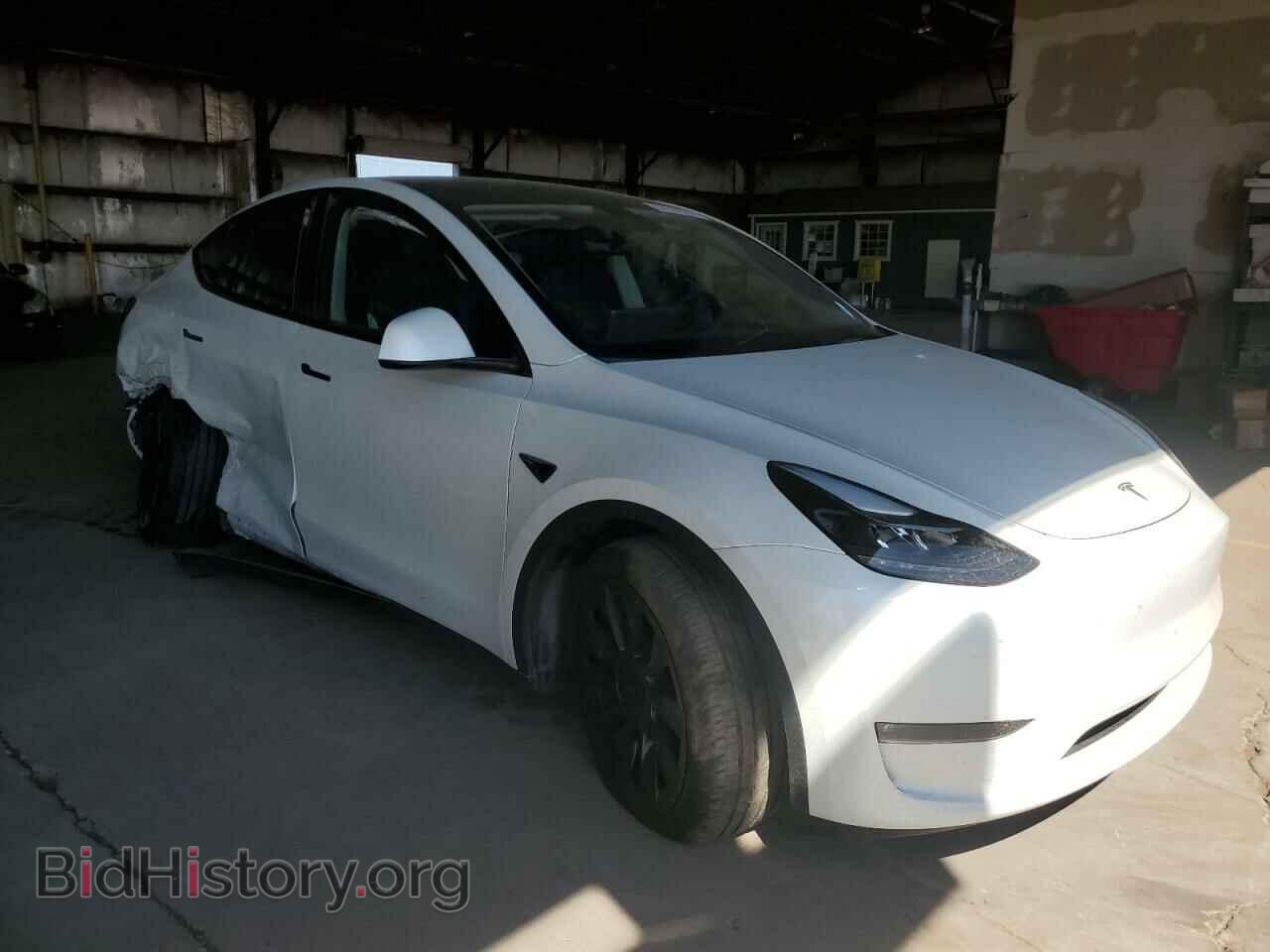 2023 TESLA MODEL Y - VIN: 7SAYGAEEXPF671165 - Фото 4