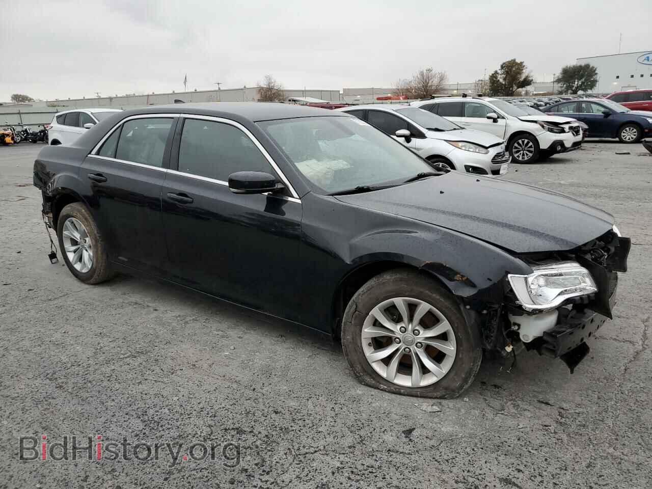 2015 CHRYSLER 300 - VIN: 2C3CCAAG6FH792847 - Фото 4