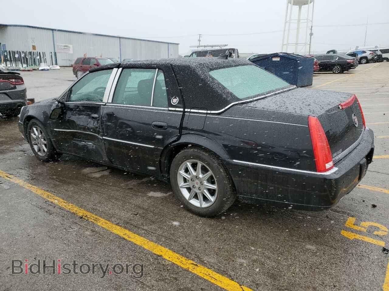2011 CADILLAC DTS - VIN: 1G6KD5E63BU106254 - Фото 2