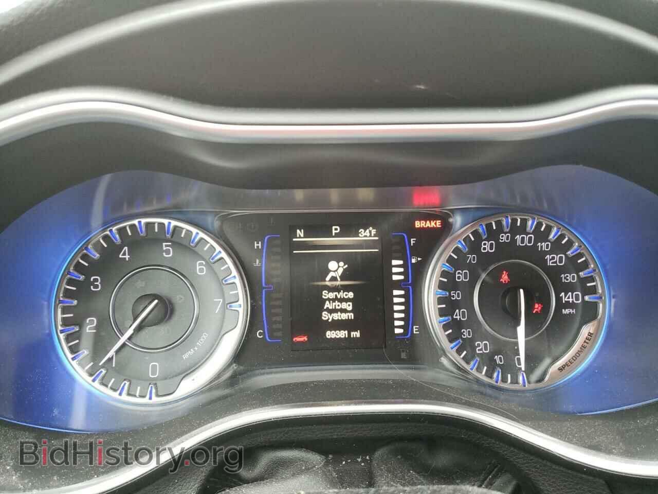 2015 CHRYSLER 200 - VIN: 1C3CCCAB3FN532820 - Фото 9
