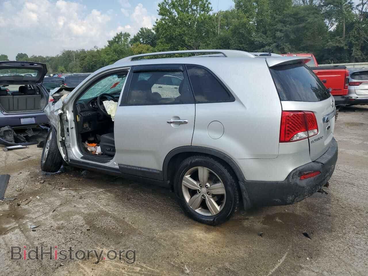 2013 KIA SORENTO - VIN: 5XYKUDA25DG411334 - Фото 2