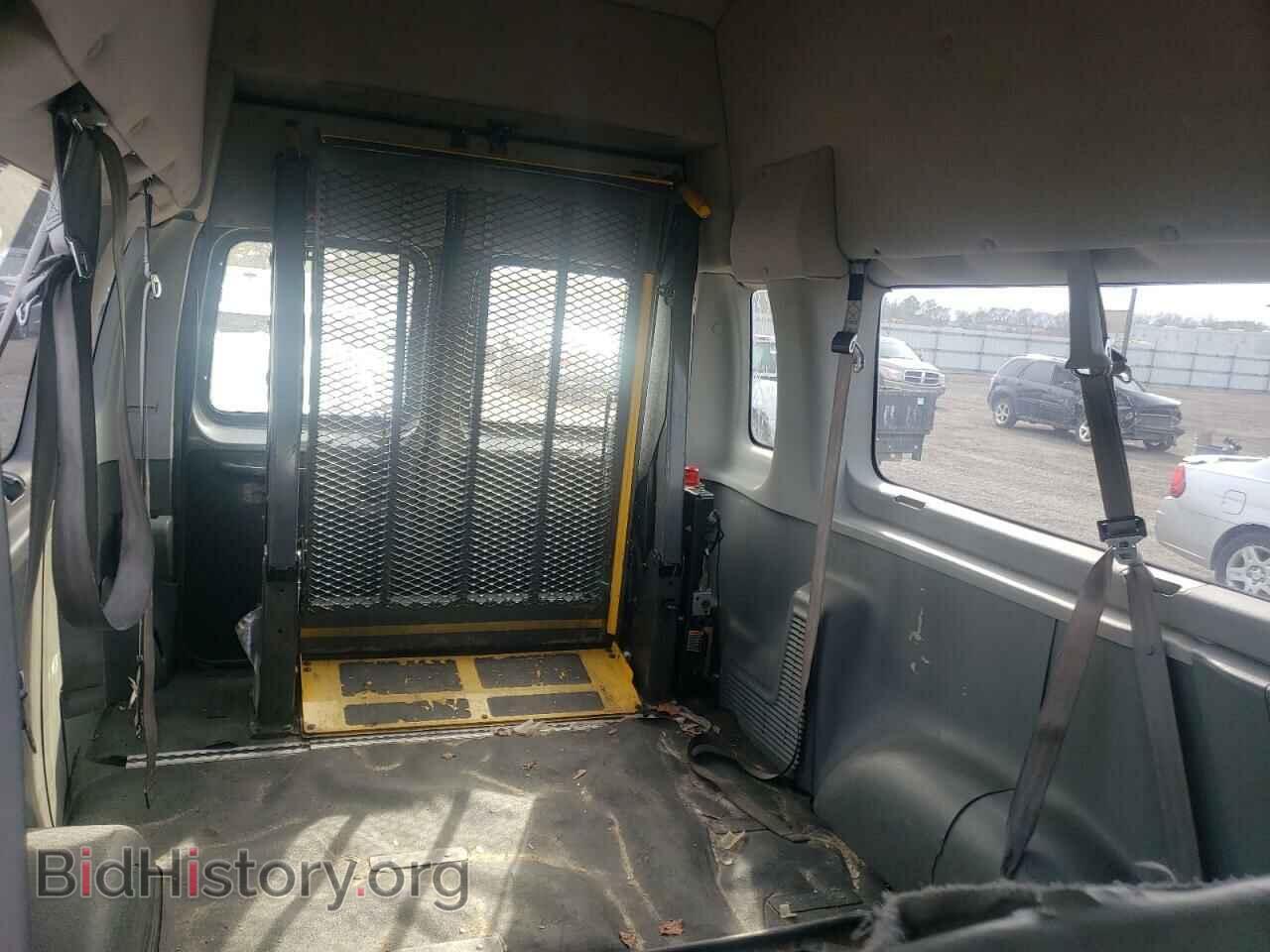 2007 FORD ECONOLINE - VIN: 1FBSS31L67DB12399 - Фото 9