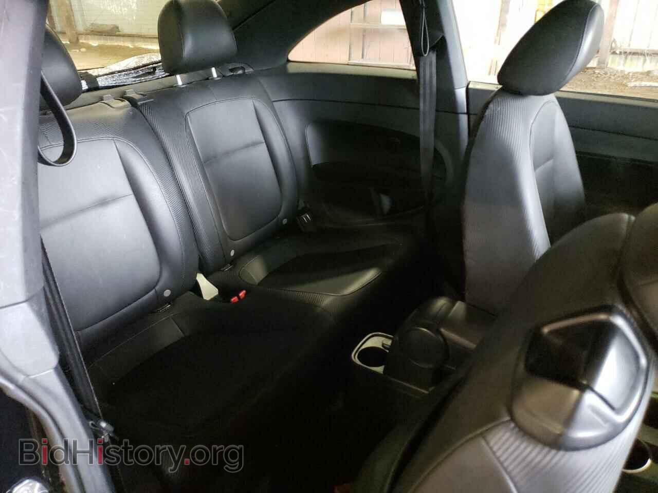 2017 VOLKSWAGEN BEETLE - VIN: 3VWF17AT2HM621352 - Фото 10